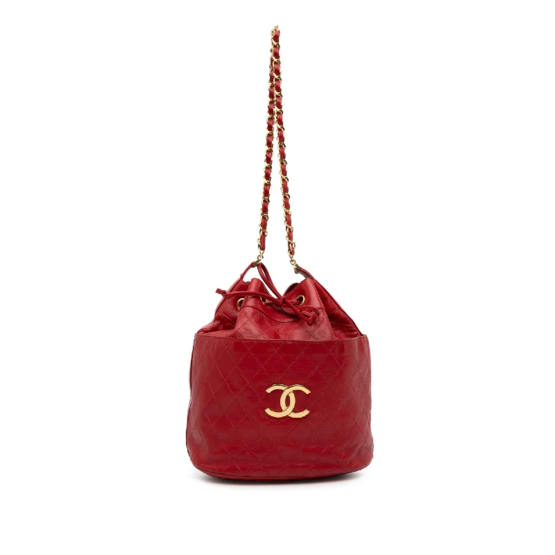 Chanel Lightweight Handbag for Daily ErrandsRed Chanel CC Quilted Lambskin Bucket Bag