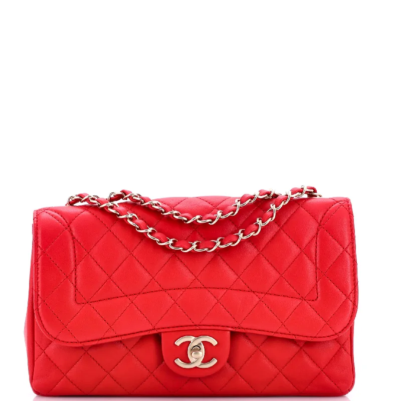 Chanel Quilted Leather Shoulder Bag for FashionistasMademoiselle Chic Flap Bag Quilted Lambskin Medium