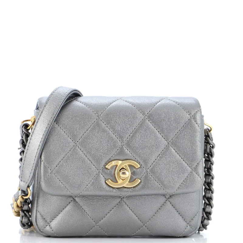 Chanel Chain Strap Handbag for Everyday UseSide Note Flap Bag Quilted Lambskin Mini