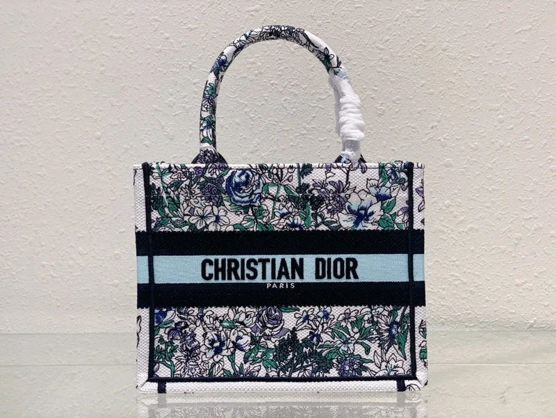 Christian Dior crossbody bags with a front - flap pocket for easy accessmakbags - Dior Bags - 100